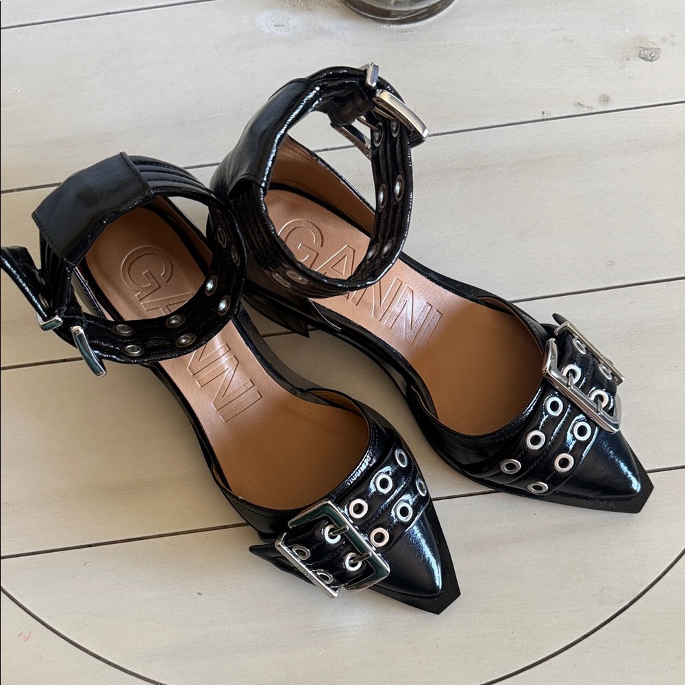 Ganni Black Patent Leather Pointed-Toe Buckle Ankle-Strap Pumps - NEW